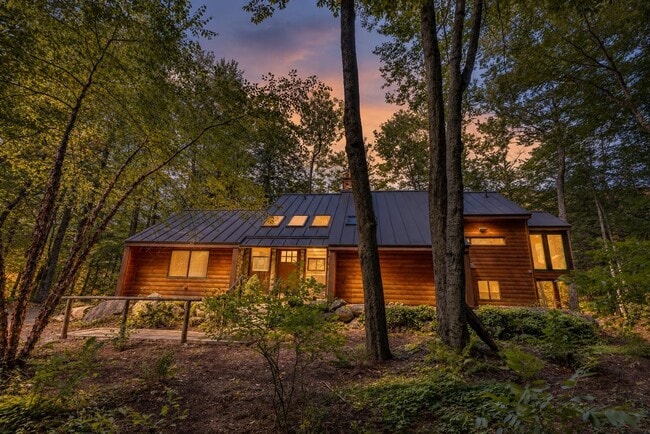 property at 20 River View Dr