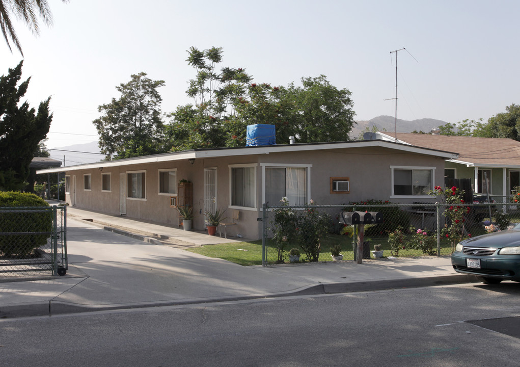 3721 Wallace St in Jurupa Valley, CA - Building Photo