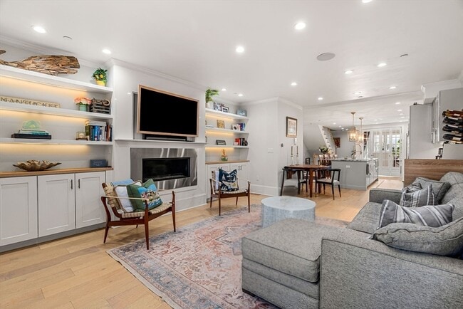 property at 530 E Broadway