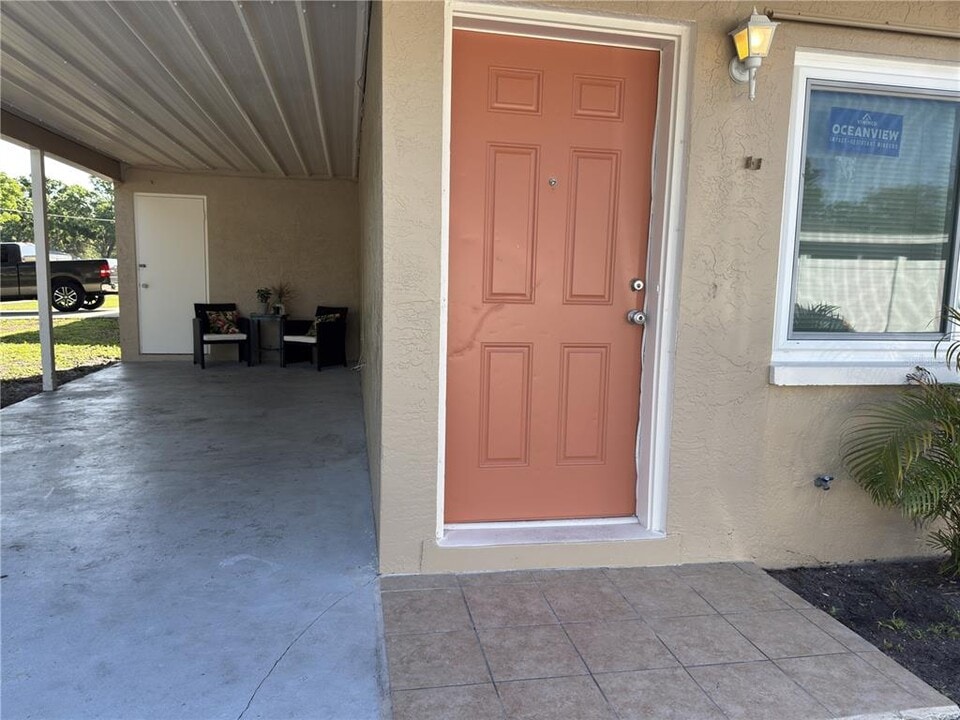 3074 Brookview Ave in Largo, FL - Building Photo