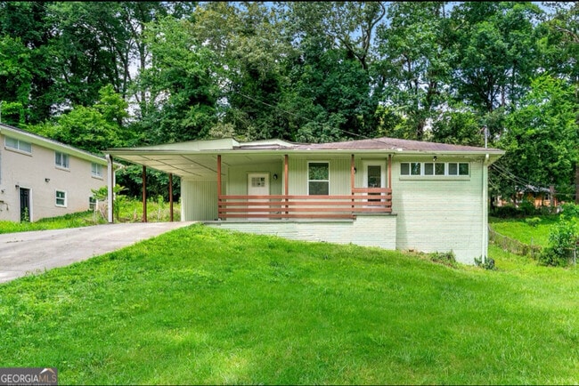 property at 2115 Nichols Ln