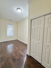 1325 S Komensky Ave in Chicago, IL - Building Photo - Building Photo