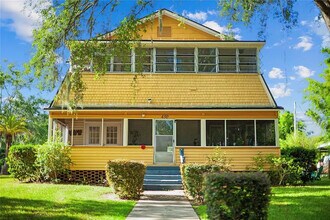 430 W Minnehaha Ave, Unit 4 in Clermont, FL - Building Photo - Building Photo