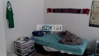 26 Haskell St, Unit 2 in Boston, MA - Building Photo - Building Photo