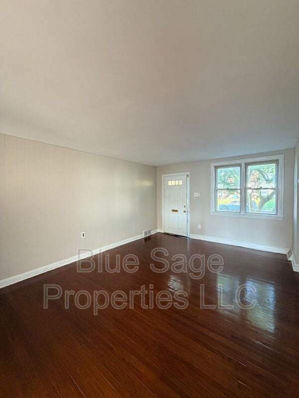 902 Maple Ave in Glenolden, PA - Building Photo - Building Photo