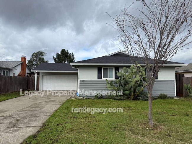 property at 2013 Edison Ave