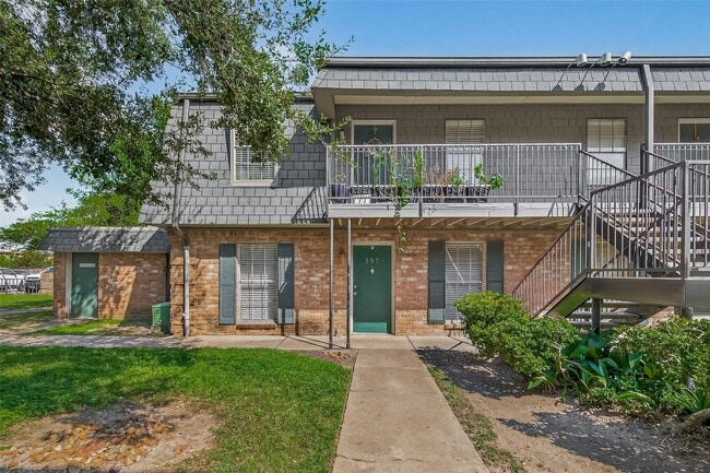 property at 8931 Gaylord Dr