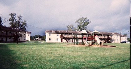 Breaux Bridge Apartments in Breaux Bridge, LA - Building Photo - Building Photo