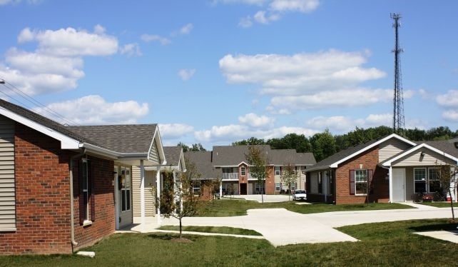 Jerry Junction Apartments in Auburn, IN - Foto de edificio