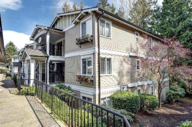11227 NE 128th St in Kirkland, WA - Building Photo