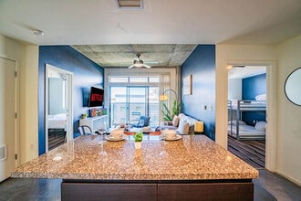 333 E Roosevelt St in Phoenix, AZ - Building Photo - Building Photo