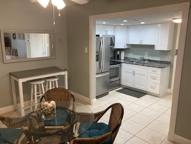 4800 Ocean Beach Blvd, Unit Atlantique in Cocoa Beach, FL - Building Photo - Building Photo