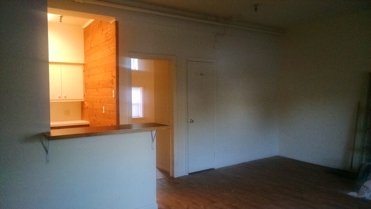 194 North St in Burlington, VT - Building Photo