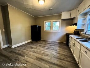 715 Fisher Ferry St in Thomasville, NC - Building Photo - Building Photo