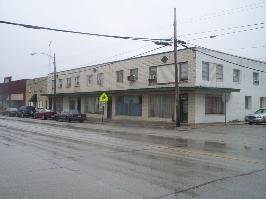 105 Fifth St in Ramsey, IL - Building Photo