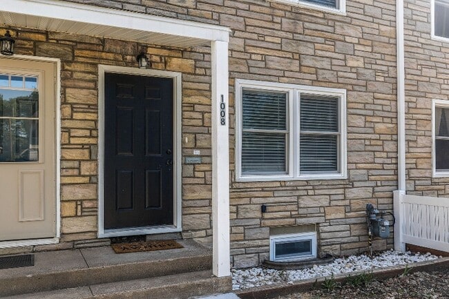 property at 1008 Carroll Ave