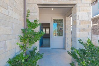 114 Mercer St in Bastrop, TX - Building Photo - Building Photo