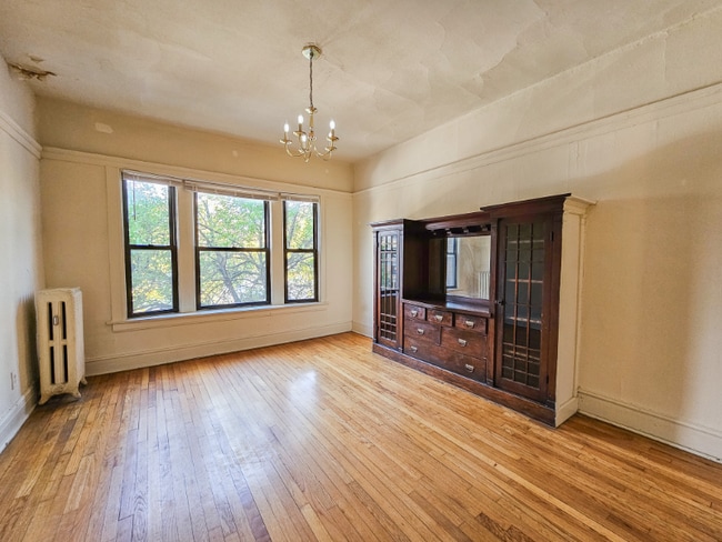 property at 3921 N Fremont St