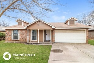 1821 Wurzburg Dr in Fort Worth, TX - Building Photo