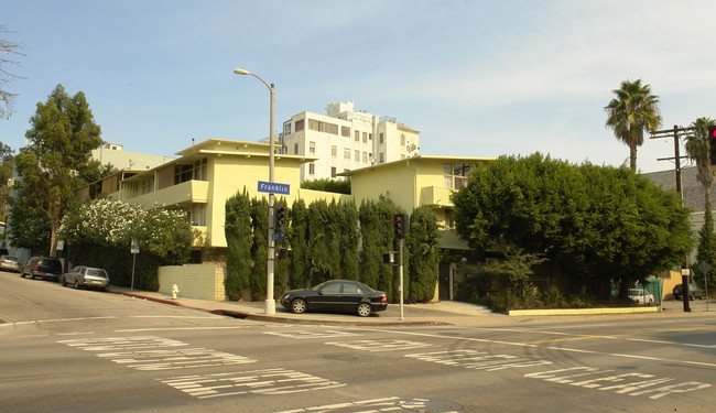 6871 Franklin Ave - Hollywood Cozmo in Los Angeles, CA - Foto de edificio - Building Photo