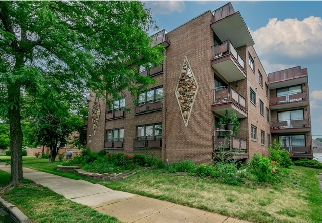 6517 N California Ave in Chicago, IL - Building Photo