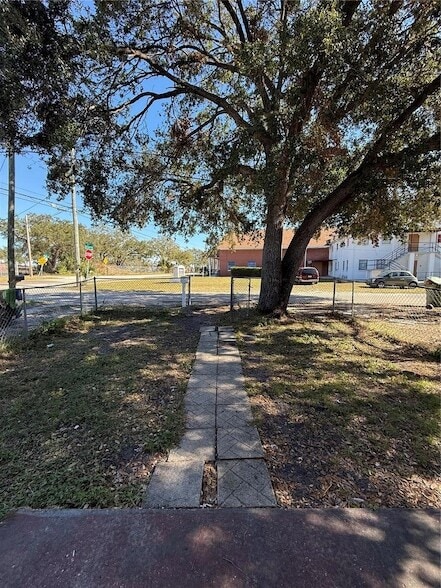 2014 N 49th St, Unit 05302 in Tampa, FL - Building Photo - Building Photo