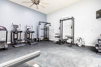 220 Rystan Pl, Unit 224 in Morgantown, WV - Foto de edificio - Building Photo