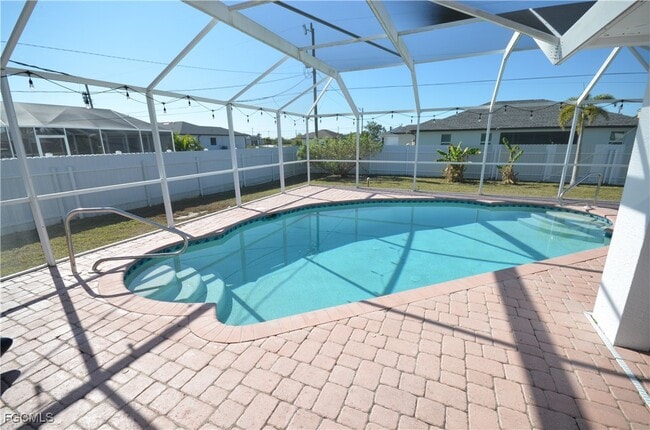 1126 NW 2nd Ave in Cape Coral, FL - Building Photo - Building Photo
