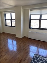 201 St Pauls Ave in Jersey City, NJ - Foto de edificio - Building Photo