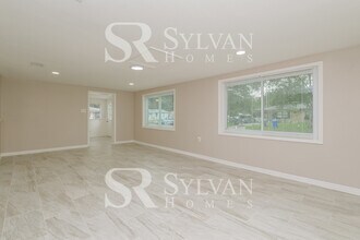 8018 Sane Pl in Tampa, FL - Building Photo - Building Photo