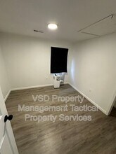 130 Traymore Blvd in Eastlake, OH - Building Photo - Building Photo