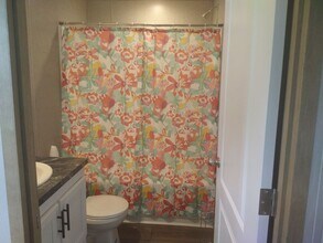 5540 Jennie St in Zephyrhills, FL - Building Photo - Building Photo