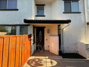16615 English Country Trail in Lathrop, CA - Building Photo - Building Photo