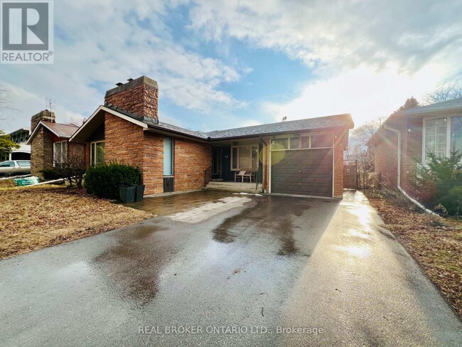 15 Wicklow Dr