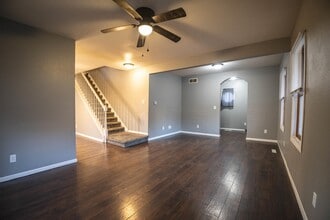 696 University Ave in Dubuque, IA - Building Photo - Building Photo