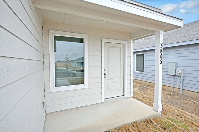 3805 Swift Fox Rd in New Braunfels, TX - Building Photo - Building Photo