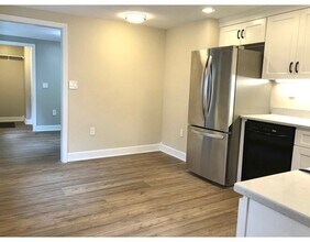 58 Pearl St-Unit -1 in Boston, MA - Building Photo - Building Photo