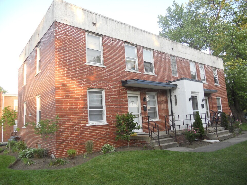 1343 Ida Ave, Unit D in Columbus, OH - Building Photo