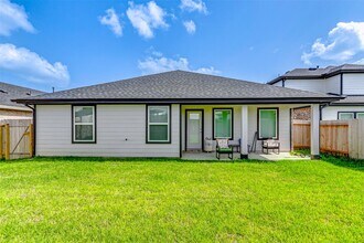 29918 Gallatin River Ln in Fulshear, TX - Building Photo - Building Photo
