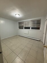 61 Maple Ave, Unit A1 in Irvington, NJ - Building Photo - Building Photo