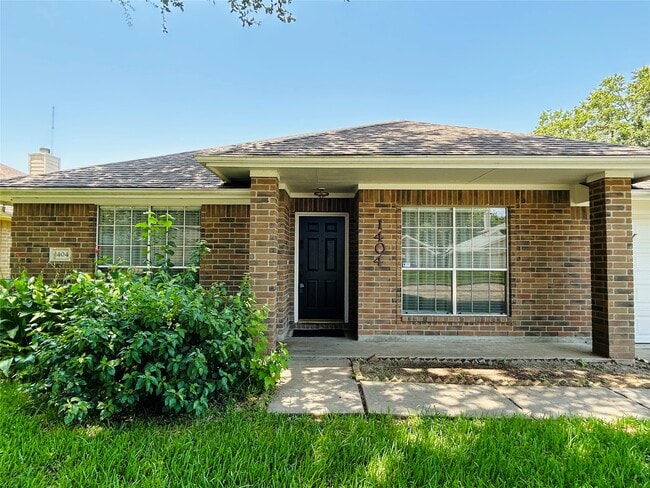 property at 1404 Helmsley Dr