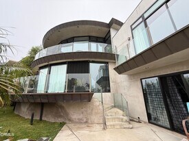1445 Bounty Way in Laguna Beach, CA - Building Photo