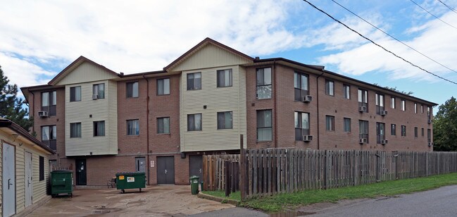 Regatta Place Co-operative Homes in St Catharines, ON - Building Photo - Primary Photo