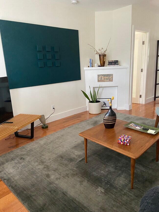 4920 Hickory St, Unit 4920 in Los Angeles, CA - Building Photo - Building Photo