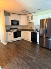 714 Ashlawn Pl in Nashville, TN - Building Photo - Building Photo