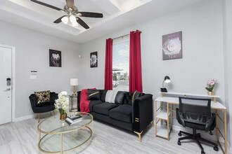 802 W Carmel Ave in Pharr, TX - Building Photo - Building Photo