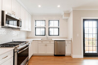 283 Lamartine St, Unit #1 in Boston, MA - Foto de edificio - Building Photo