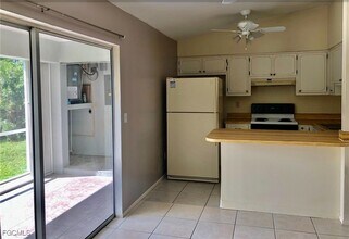 3306 SW 7th Pl in Cape Coral, FL - Foto de edificio - Building Photo