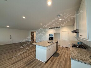 14011 Cosentino Wy in Beaumont, CA - Building Photo - Building Photo
