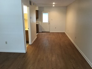 170 Middleground Way in London, KY - Building Photo - Building Photo